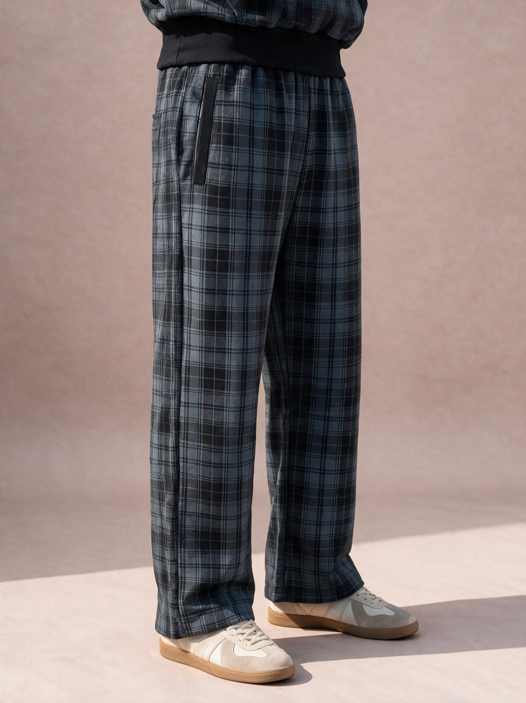 The Shadow Plaid Wide-Leg Pant (Charcoal)