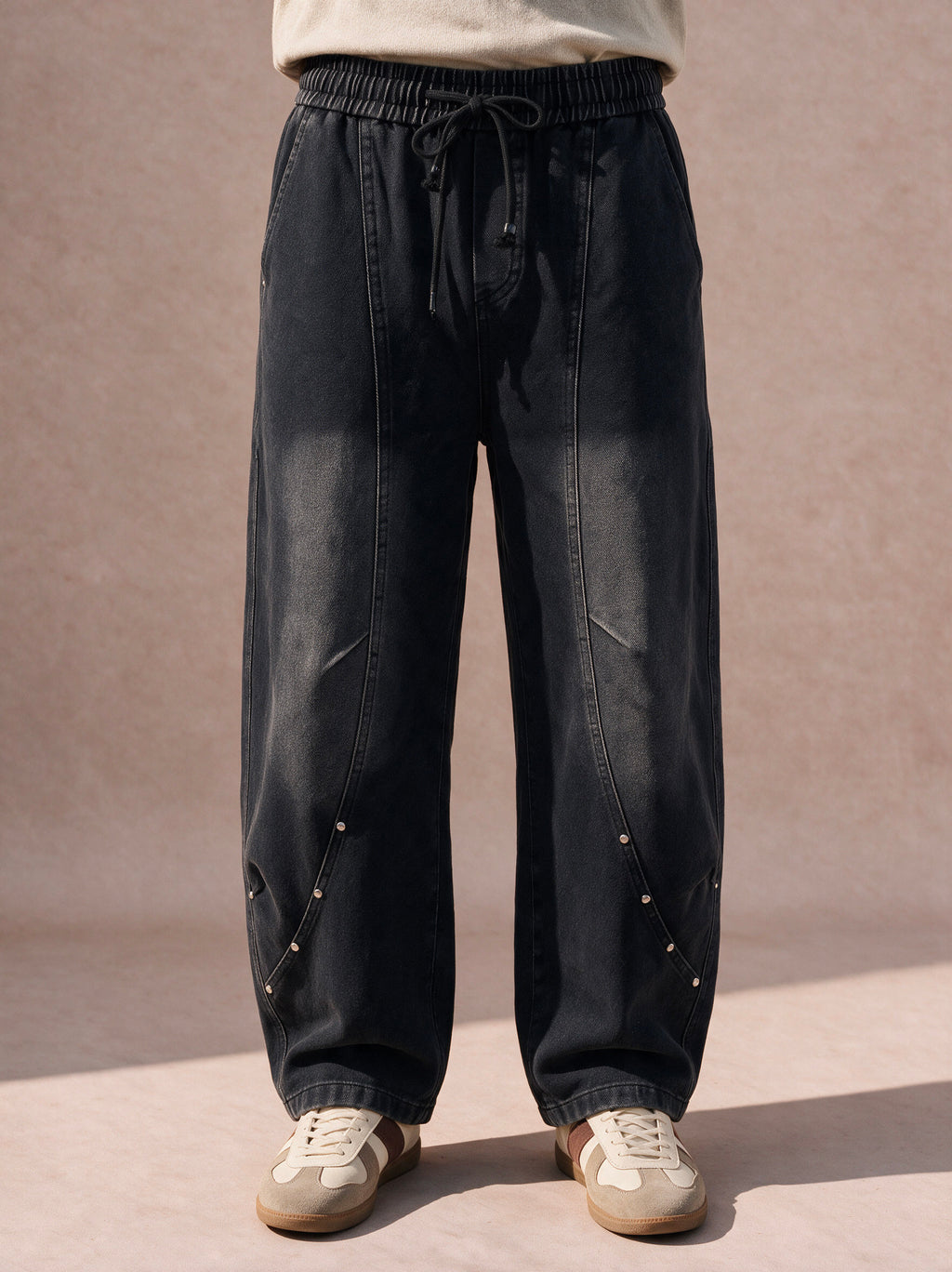 The Rivet Curve-Seam Pant (Washed Black)