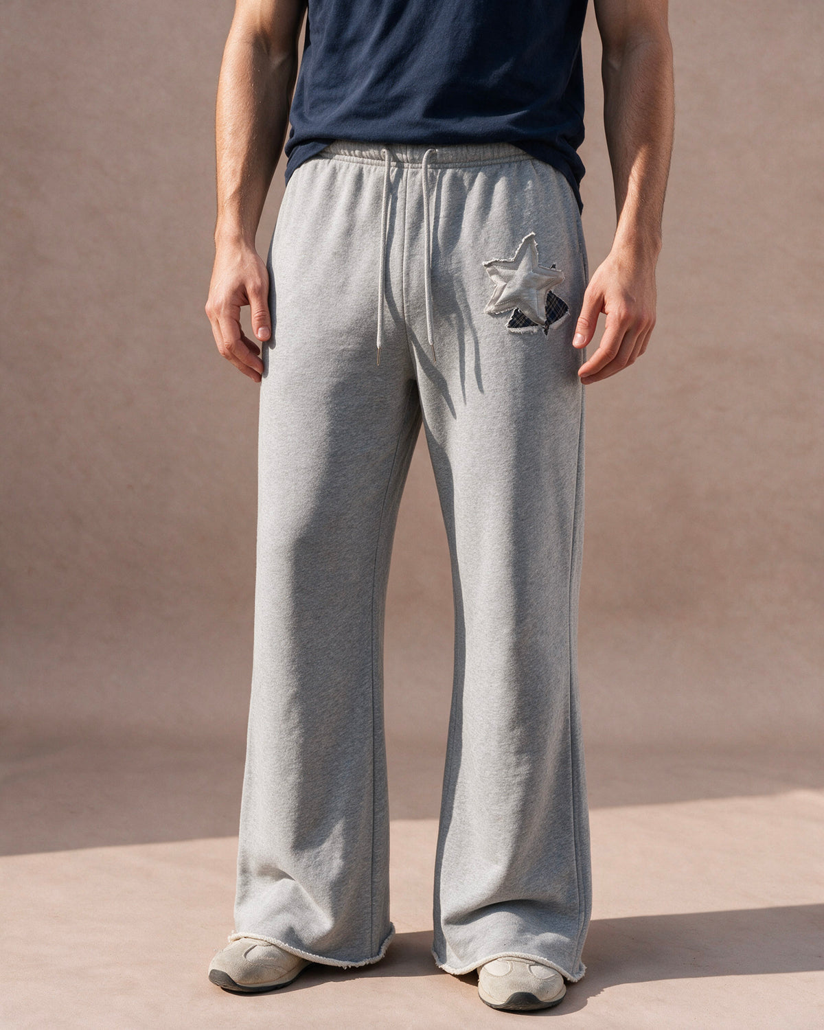 The Star Patch Wide-Leg Sweatpant (Heather Gray)