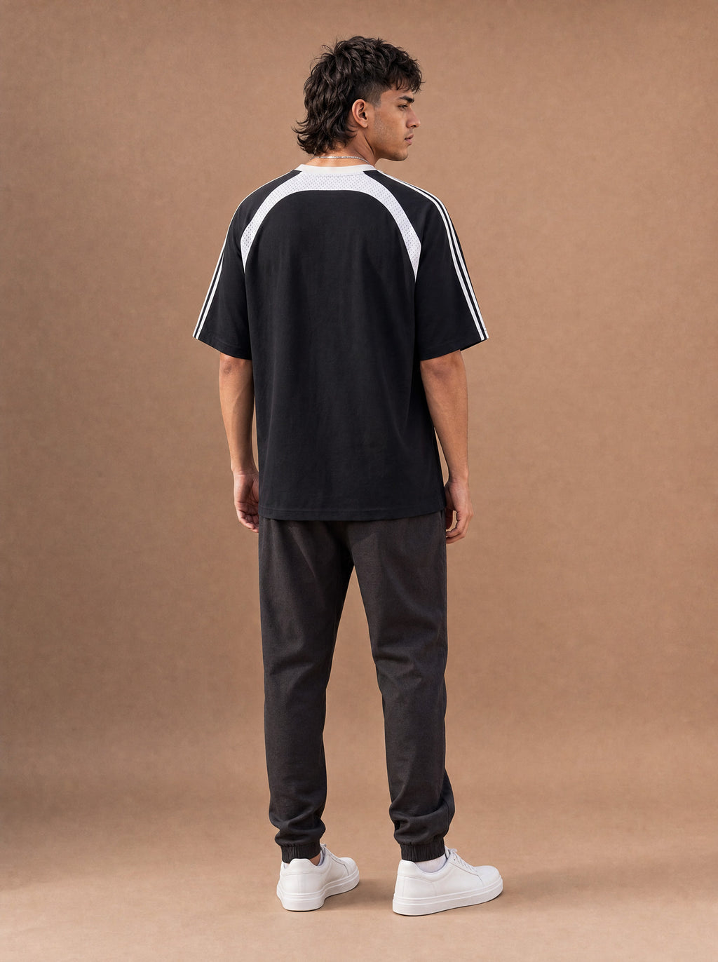The Off-Duty Warmup Crewneck Tee (Onyx)