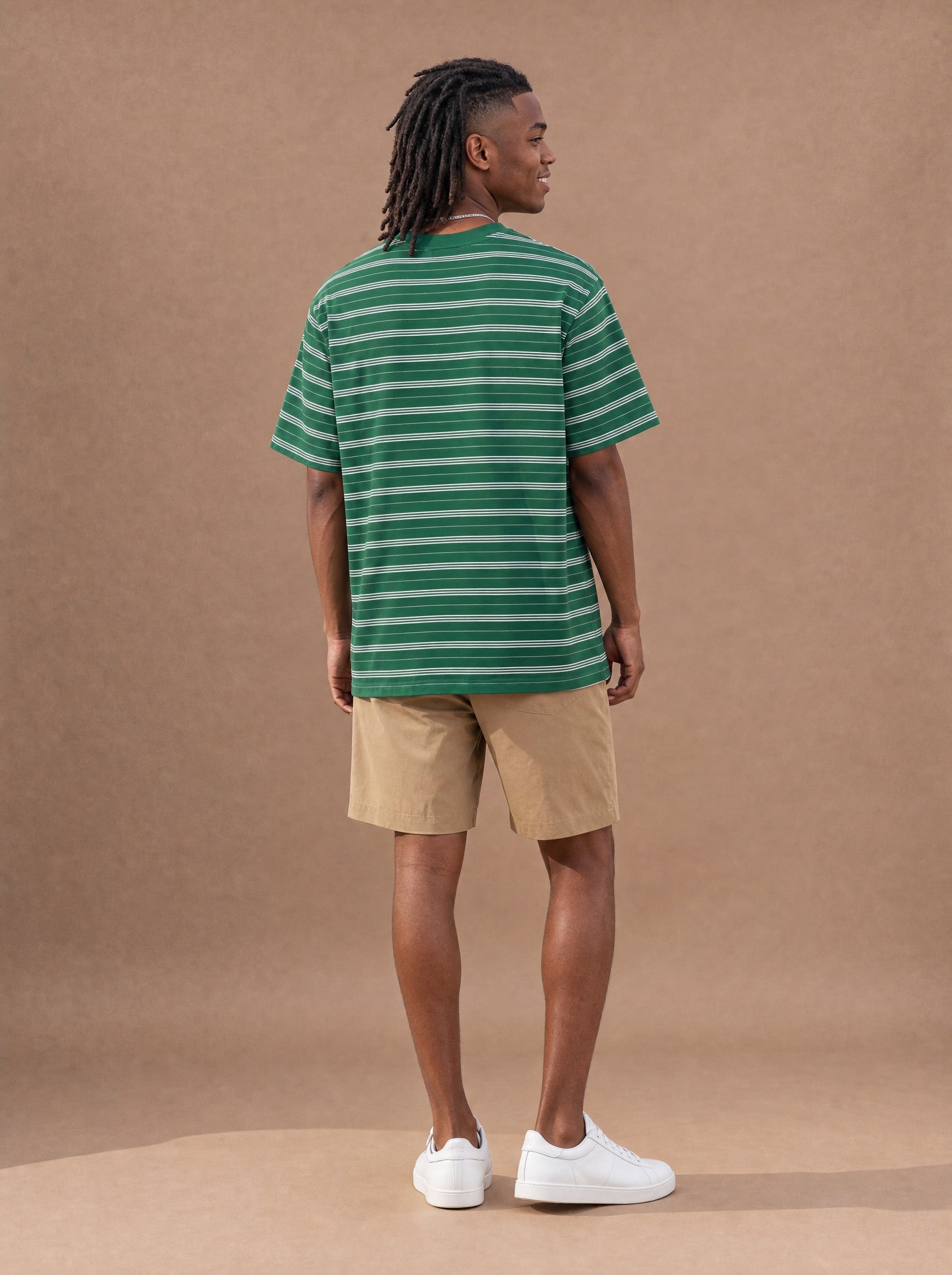 The Relaxed Fit Errand Crewneck (Forest)